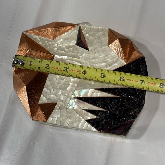 Emm Kuo Geometric Abstract Clutch - Picture 9 of 11